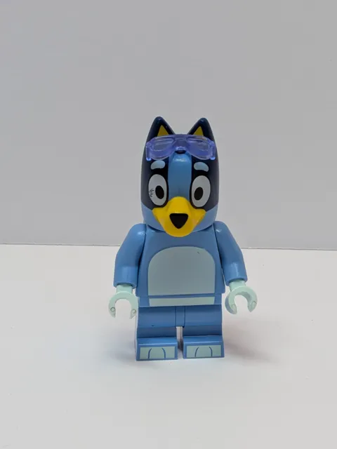 Lego Minifigure Bluey Heeler Dog Bandit w/Sunglasses GUC Loose Figure