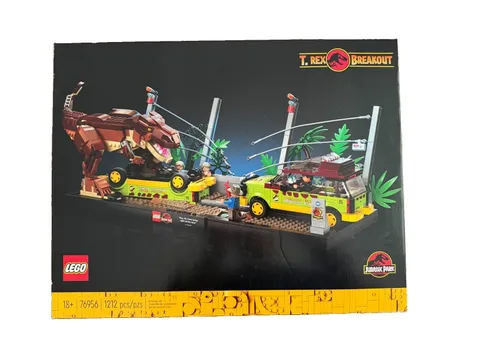 LEGO Jurassic World: T. rex Breakout (76956)