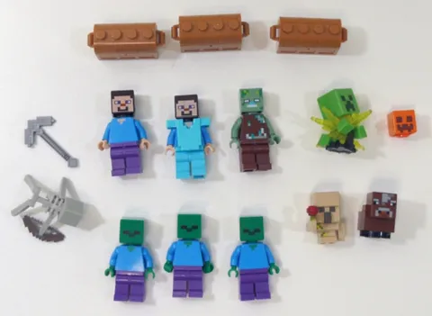 LEGO Minifigure + weapons parts Minecraft creeper exploding iron golem chests