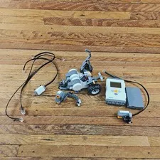 LEGO Mindstorms NXT 2.0 Lot Motors, Sensors, Cables As Pictured Parts Only Read.