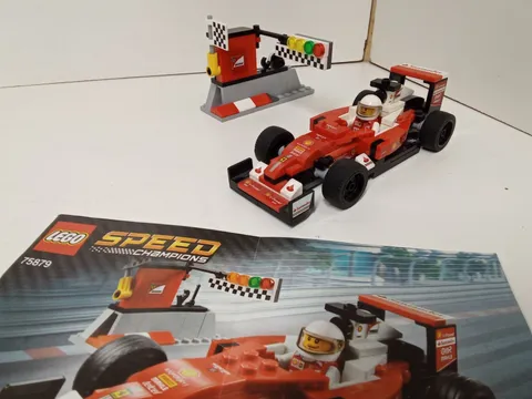 LEGO Speed Champions 75879 Scuderia Ferrari SF16-H Complete w/ Minifigure