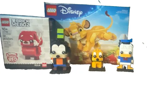 LEGO Disney 43243 Simba Lion King & Turning Red Meilin Brickheadz bundle *READ*