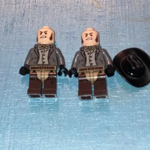 2 Lego Minifigure tlr018 The Lone Ranger Barret  Cowboy From 79108 2013