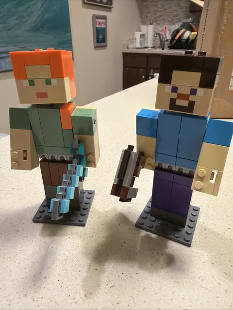 Lego Sets 21148 & 21149 Steve And Alex BigFigs (BigFigs Only)