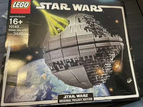 LEGO Star Wars: Death Star II (10143) Complete with box and instructions