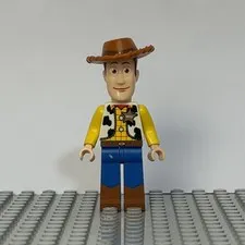 LEGO Toy Story Woody Minifigure 7590 Genuine Sheriff Cowboy Figure