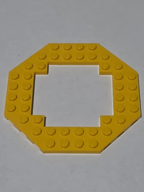 LEGO Plate Yellow ● 10 X 10 Octagonal 6 X 6 Open Center ● 6063 ● QTY 1
