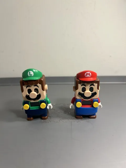 LEGO Super Mario & Luigi Interactive Figures Electronic Nintendo Bundle