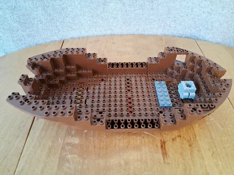 LEGO Pirates LOT: Boat Bow 12 x 16, Stern 14 x 16, Middle 8 x 16, EUC