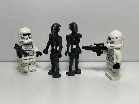 LEGO Star Wars Phase 2 Clone Troopers X2 Commando Droids X2 Minifigures