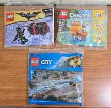 LEGO City 40302 & CREATOR #30571 - Pelican & 30522 Batman 3- Lot Polybag Set