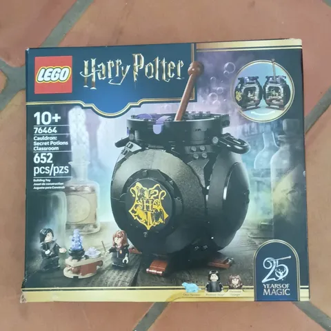 LEGO HARRY POTTER Cauldron Secret Potions Classroom 76464 BOX ONLY!!