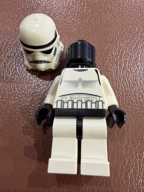 LEGO Minifigure Star Wars sw0036b Imperial Stormtrooper Black Head Solid Mouth