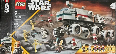 LEGO Star Wars The Clone Wars Republic Juggernaut 75413 813pcs Set