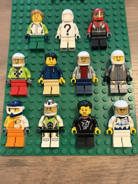 10 LEGO racing driver type Minifigs Bundle With 1 bonus random minifig (13)