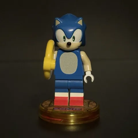 LEGO Dimensions Sonic the Hedgehog Minifigure w/ Display Base 71244