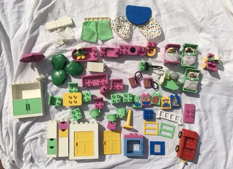 Dacta Lego Large Duplo Home Playhouse Set 9188 Figures Bathroom Beds Chairs