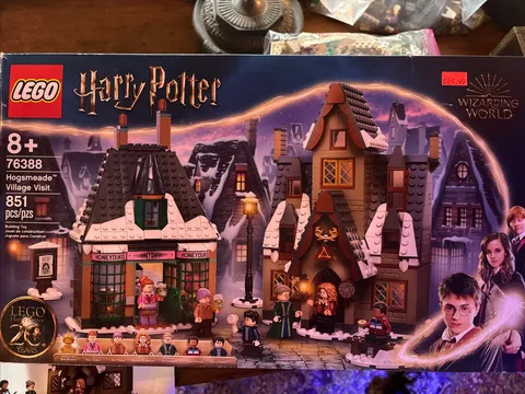 LEGO Harry Potter: Hogsmeade Village Visit (76388) Used Incomplete
