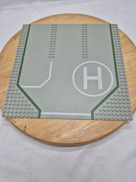 Lego Vintage Road Base plate 32x32 1978 Helipad Parking Section Grey Green