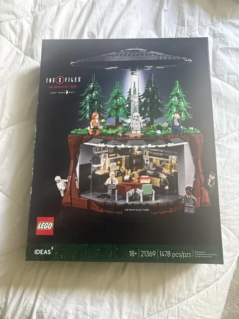 LEGO The X-Files 21369 (In-Hand, Ships Asap).