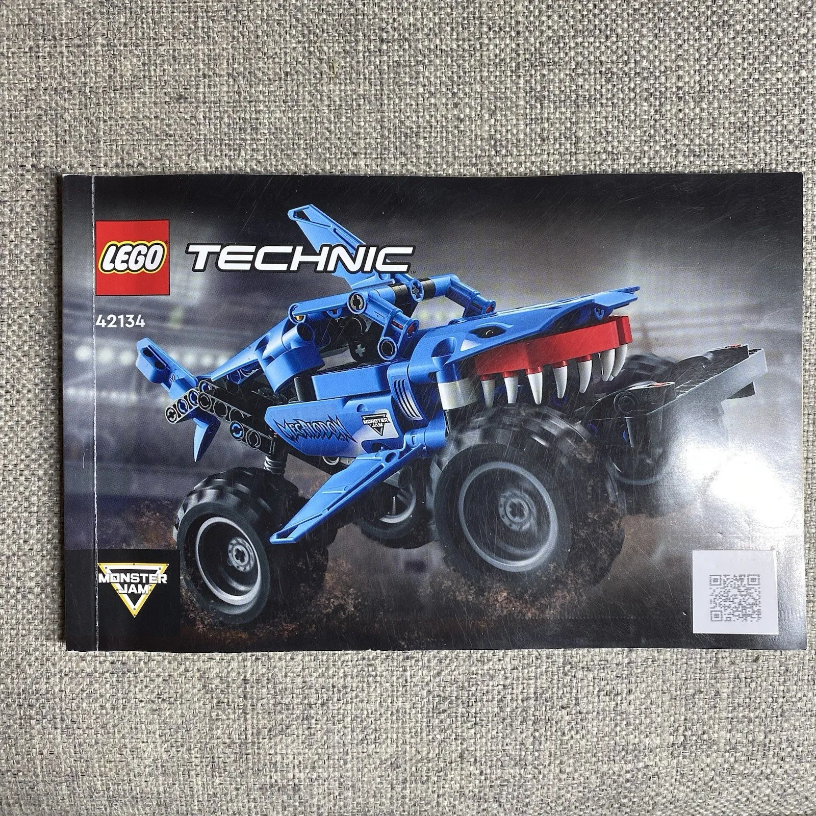 LEGO Instructions for set 42134 Monster Jam Megalodon