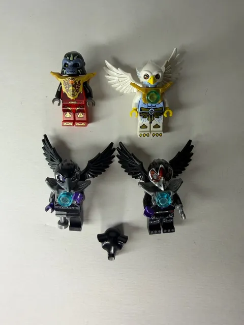 Lego Chima Huge Minifigures Bundle Lot
