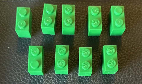 LEGO Lot 9 Brick Part 3004 Green 1x2 Replacement Bricks