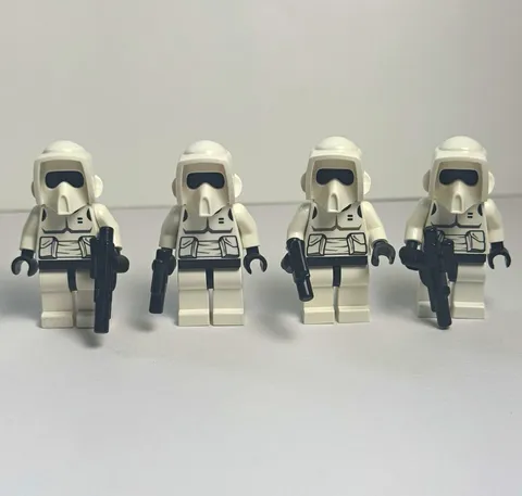 LEGO Star Wars Scout Trooper Minifigure Lot of 4 w/ Blasters