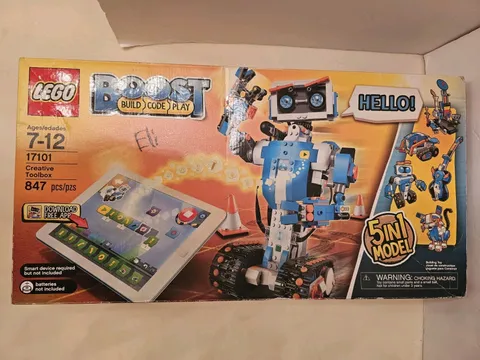 LEGO 17101 Boost Creative Toolbox STEM Coding 847 Pcs New Sealed Retired 2022