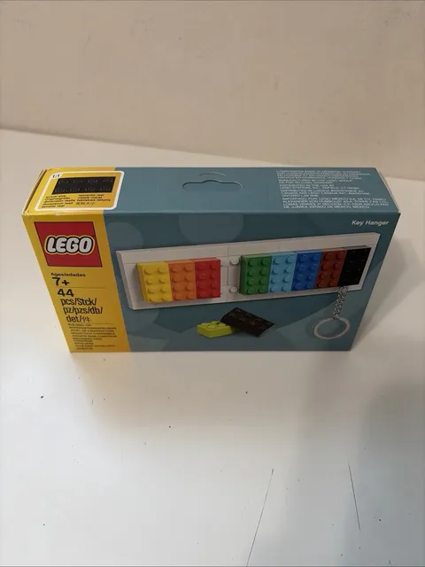 Lego 853913 Brick Key Hanger  Retired Set  NEW sealed