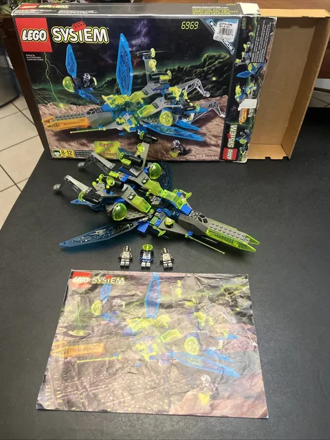 Lego Space Insectoids Celestial Stinger 6969 100% Complete W/Box & Instructions