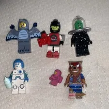 LEGO Minifigures Lot of 5 Good Condition 