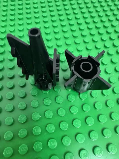 LEGO 4746 4 x 2 x 2 Rocket Engine & LEGO 4591 2 x 2 Fins Base - Lunar Site 6959