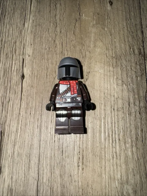 LEGO Star Wars Mandalorian Din Djarin Holiday Scarf Minifigure SW1170 75307