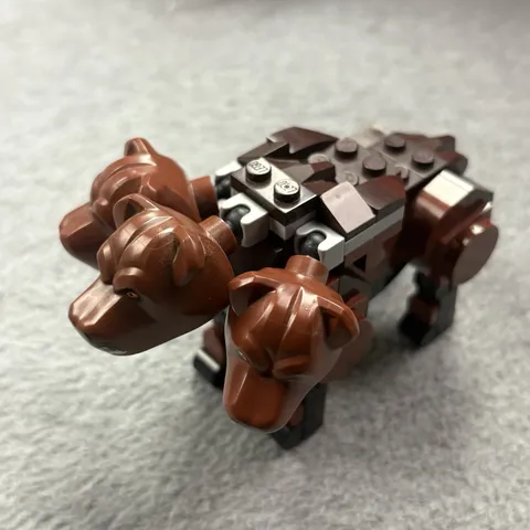 LEGO Harry Potter Fluffy Big Fig Minifigure Three-Headed Dog Set 76387