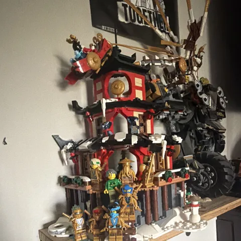 (EMPLOYEE EXCLUSIVE) NINJAGO Ninjago Temple of Celebrations 4002021 1320pcs ALL