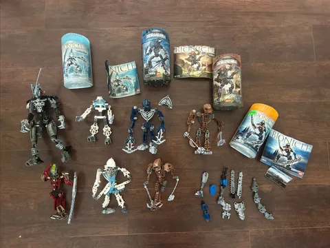 LEGO Bionicle Heroes Lot