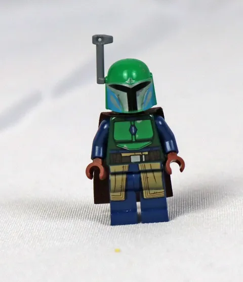LEGO Star Wars Mandalorian Tribe Warrior Minifigure sw1078 Green Blue 75267 2020