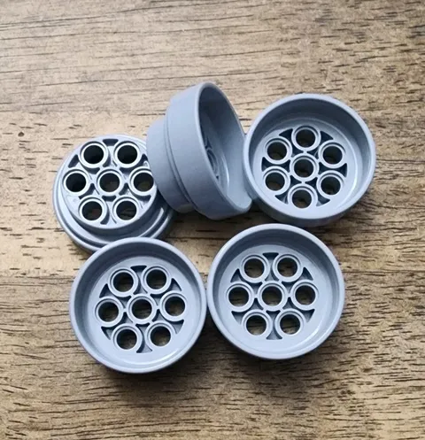 LEGO Light Bluish Gray Wheel 31mm D. x 15mm Technic. QTY 5. Part No. 60208.