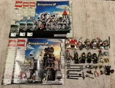 LEGO Kingdoms Minifigure Lot Lion Dragon Knights + Accessories Manuals 7946 7947