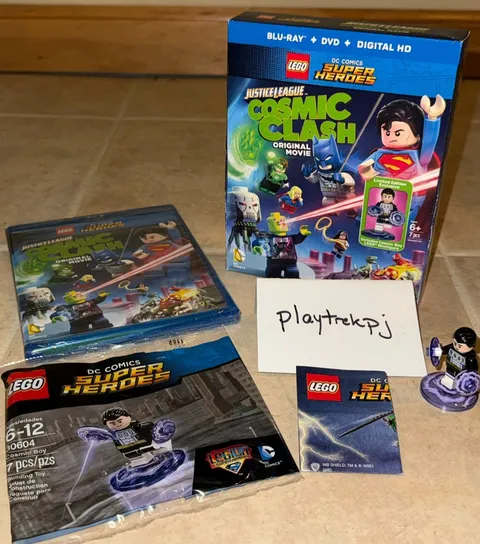 LEGO DC Super Heroes - Cosmic Boy Minifigure (30604) & JL Cosmic Clash Blu-ray