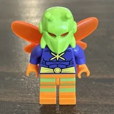 LEGO Killer Moth Minifigure - 76054 Batman - Scarecrow Harvest of Fear 