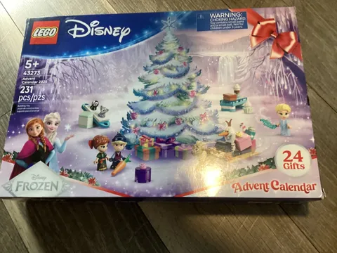 Sealed LEGO Disney Frozen Advent Calendar 2025 Set #43273