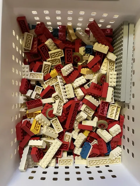 Lot Of Over 450 Vintage LEGO Pieces Assortment See Photos