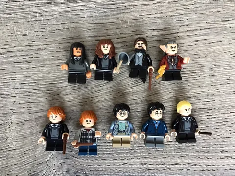 LEGO Harry Potter Minifigure Lot Set 9 Harry Ron Flitwick Griphook Mini Figure