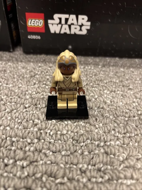 LEGO Star Wars Stass Allie Minifigure 75016