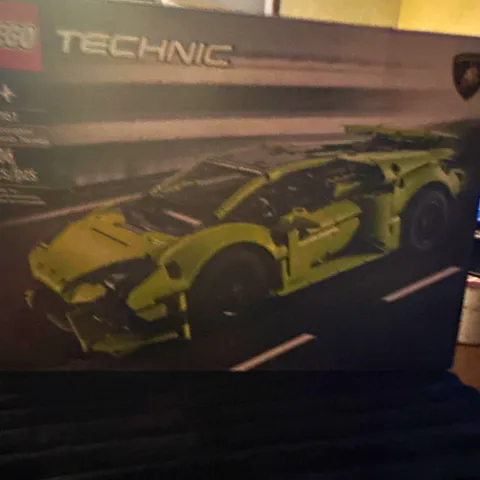 LEGO Technic 42161 Lamborghini Huracán Tecnica Complete Set 806 pcs 9+