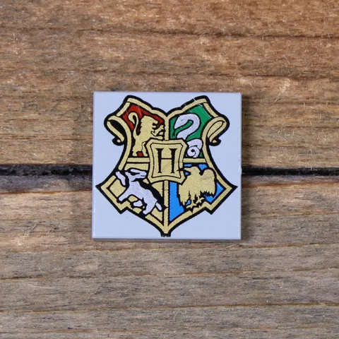 LEGO Light Bluish Gray Tile 2 x 2 Coat of Arms Hogwarts Crest Pattern 3068pb0092