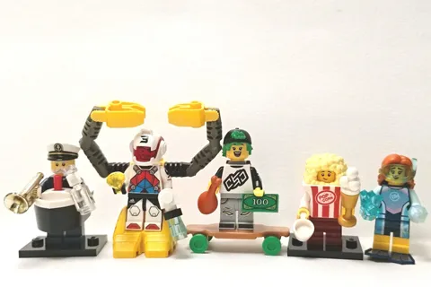 LEGO Minifigures Lot 5 W/ Rare Accessories Skateboarder Popcorn Costume Captain
