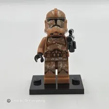 LEGO® Star Wars: Geonosis Camo Clone Trooper Minifigure Phase 2 (#75089, sw0606)